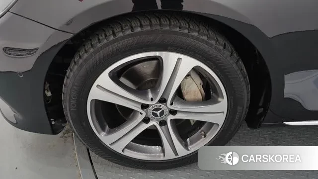 Mercedes-Benz E-Class W213 id 3737183 из Кореи 15