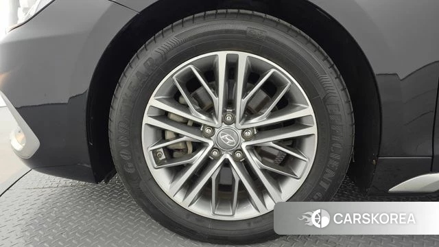Hyundai Grandeur IG id 4923952 из Кореи 28