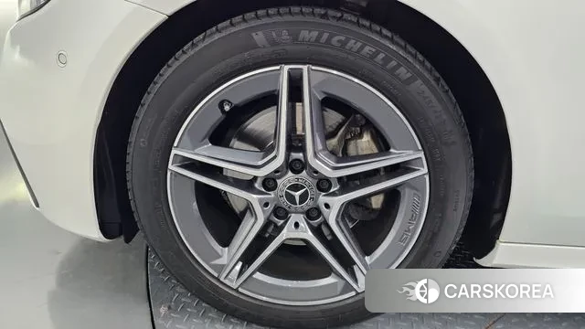 Mercedes-Benz E-Class W213 id 3200938 из Кореи 15