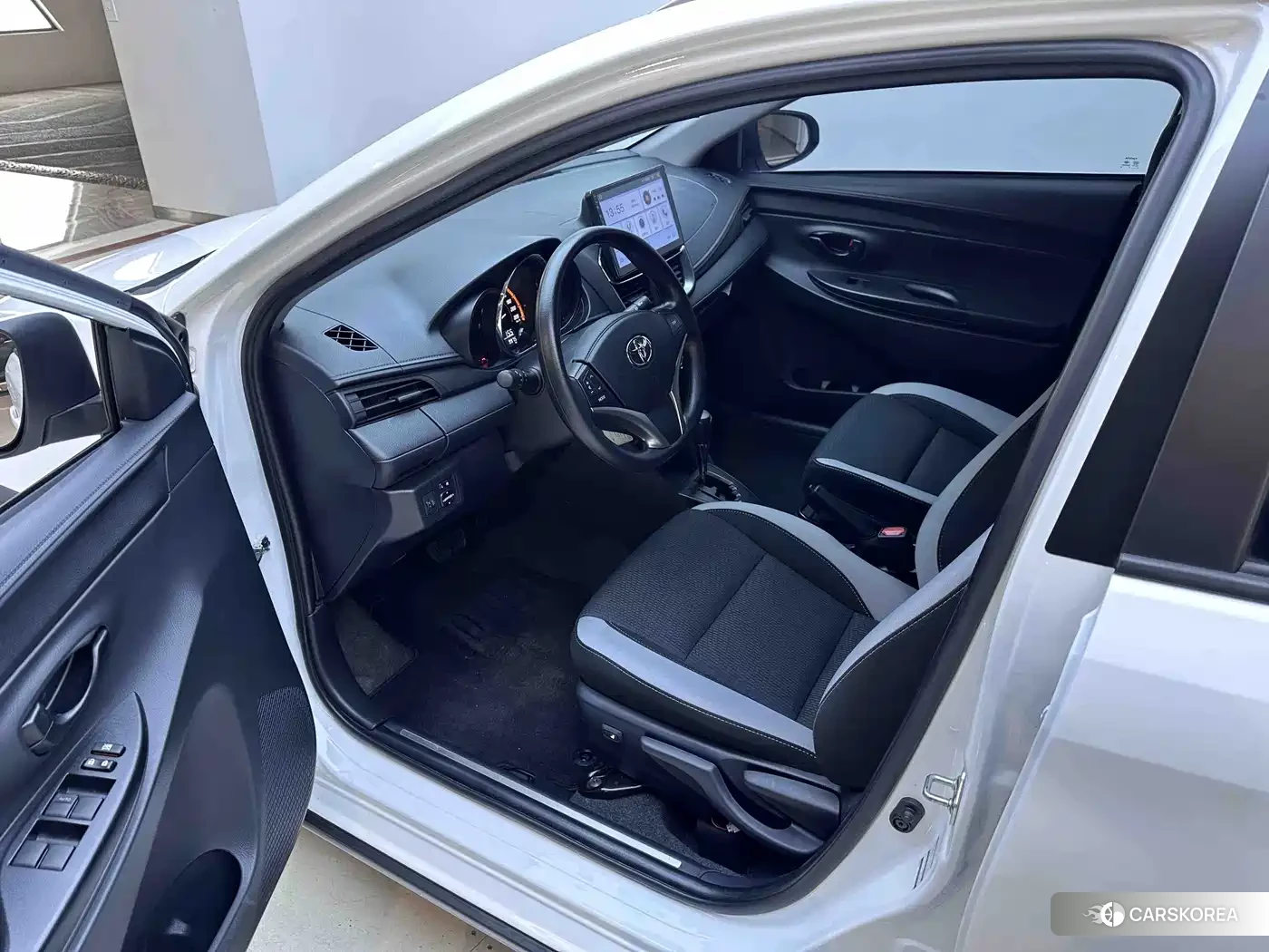 Toyota Yaris L id 4653773 из Китая 15
