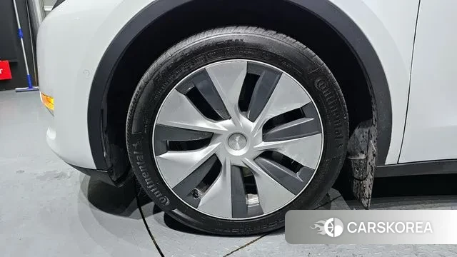 Tesla Model Y id 2894869 из Кореи 15