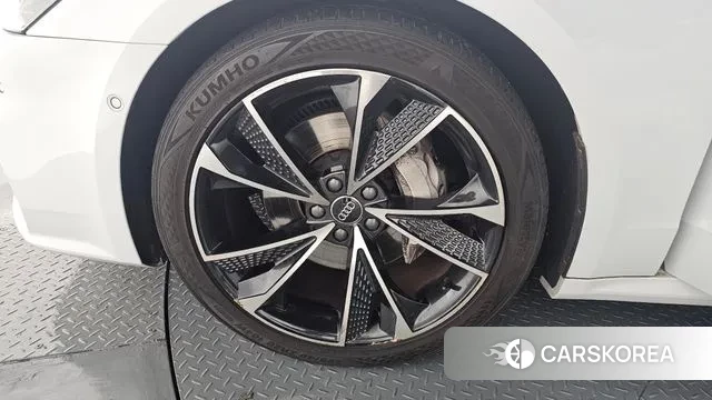 Audi A7 (4K) id 3335748 из Кореи 15