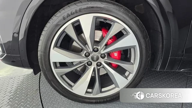 Audi SQ5 (FY) id 3328395 из Кореи 15