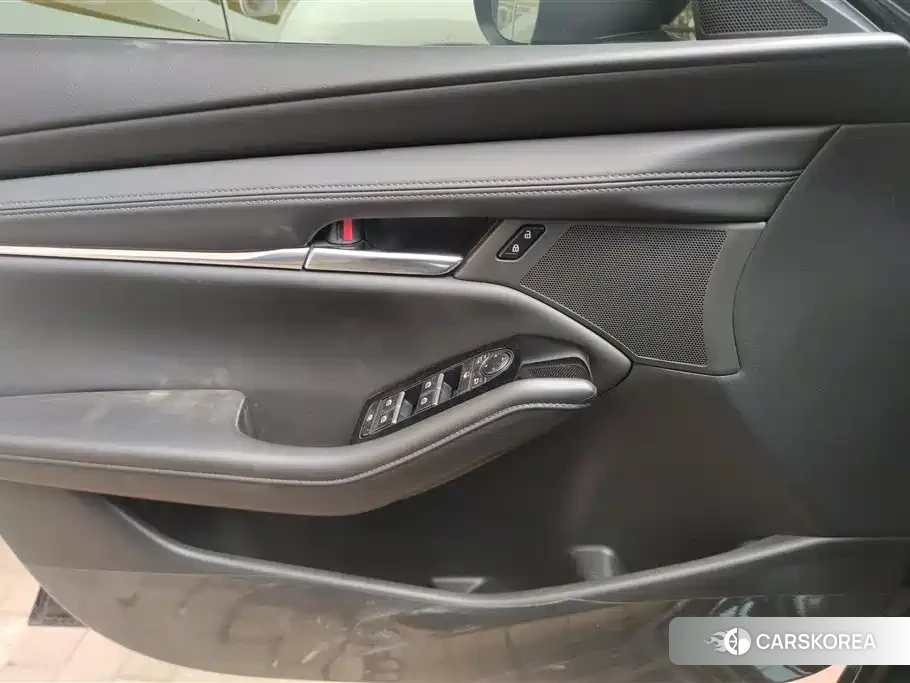 Mazda 3 id 4547436 из Китая 11