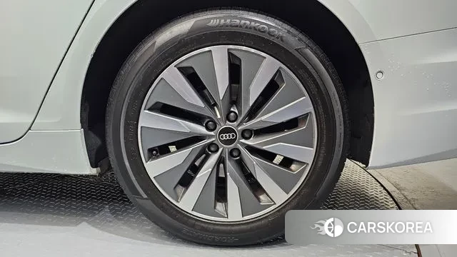 Audi A6 (C8) id 3551329 из Кореи 15