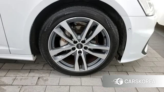 Audi A6 (C8) id 2975056 из Кореи 15