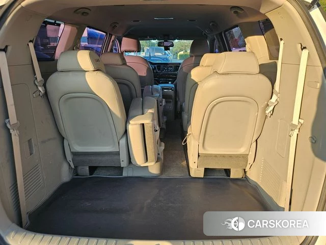 Kia The New Carnival 2018 Белый из Кореи, фото 6
