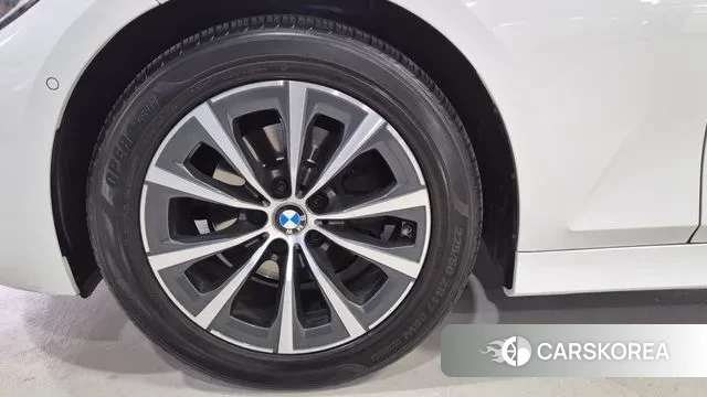 BMW 3 Series (G20) id 3733300 из Кореи 15