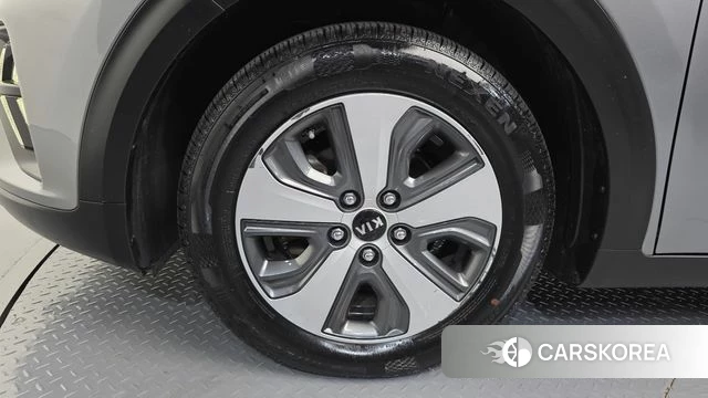 Kia The New Niro id 4520078 из Кореи 15