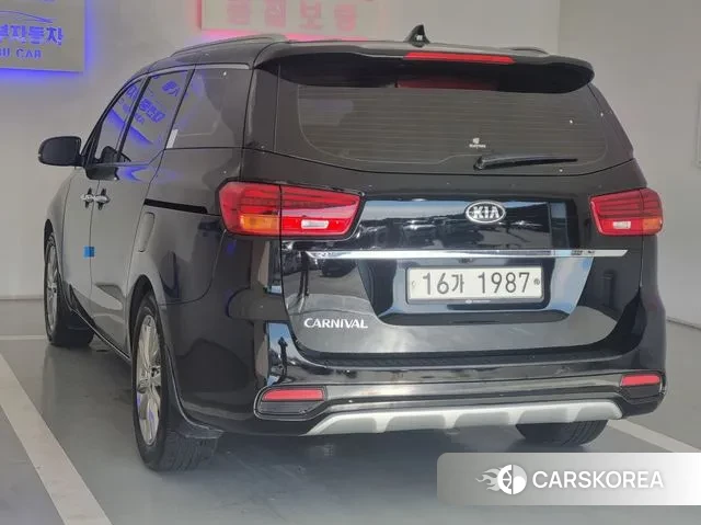 Kia The New Carnival id 3541416 из Кореи 15