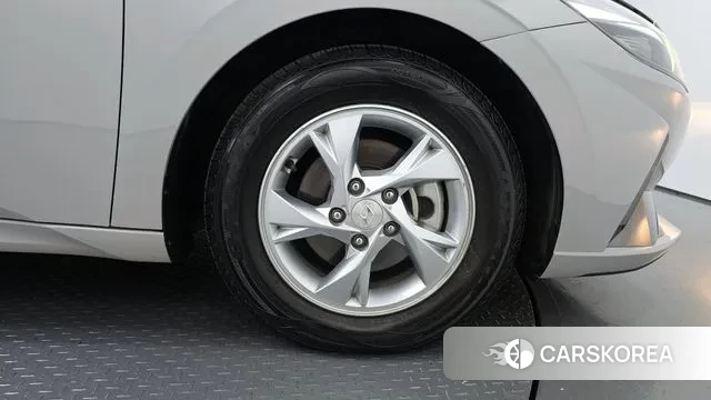 Hyundai Avante (CN7) id 3344168 из Кореи 15