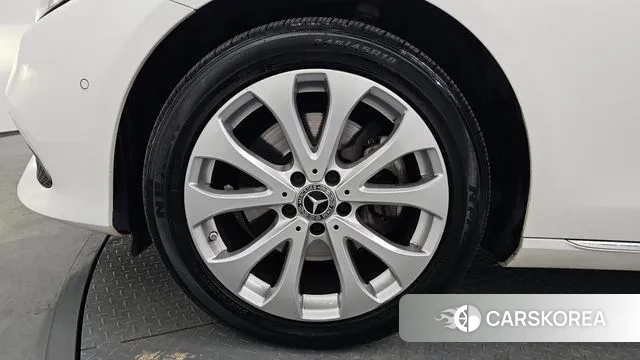 Mercedes-Benz E-Class W213 id 3474424 из Кореи 15