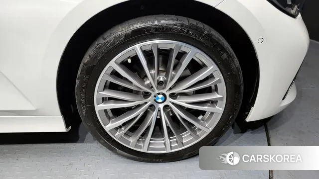 BMW 3 Series (G20) id 2885662 из Кореи 15