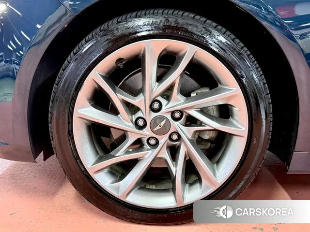 Genesis The New G70 id 3338815 из Кореи 15