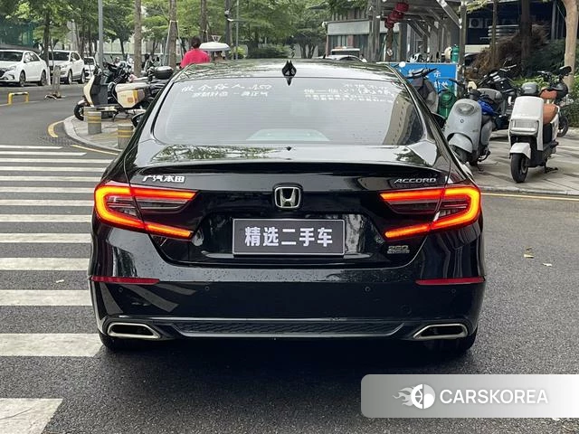 Honda Accord id 4297818 из Китая 12