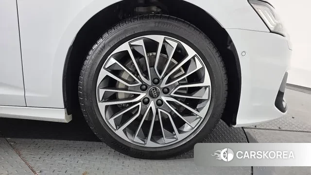 Audi A6 (C8) id 3523187 из Кореи 15