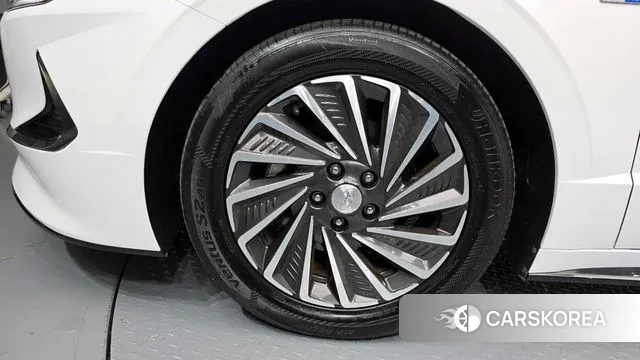 Hyundai Sonata Hybrid (DN8) id 3380177 из Кореи 15