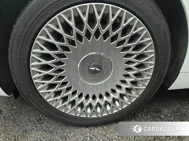 Genesis G90 id 4403174 из Кореи 8