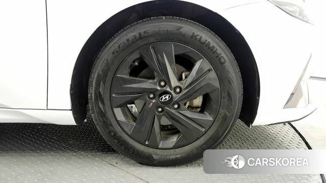 Hyundai Avante (CN7) id 3819277 из Кореи 15