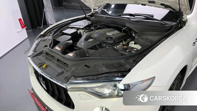 Maserati Levante id 4339406 из Кореи 30