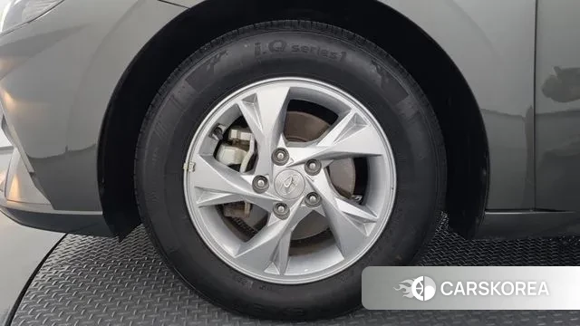 Hyundai Avante (CN7) id 2901250 из Кореи 15