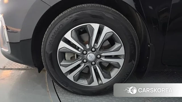 Kia The New Carnival id 3563185 из Кореи 15