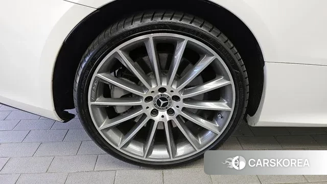 Mercedes-Benz E-Class W213 id 3168556 из Кореи 15