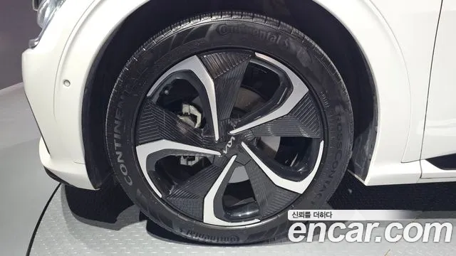 Kia EV6 id 2674974 из Кореи 15