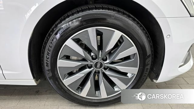 Audi A6 (C8) id 3799928 из Кореи 15