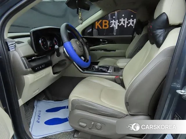 Kia Carnival 4th generation id 3054664 из Кореи 15