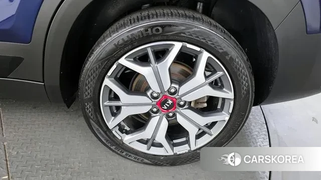 Kia Seltos id 3350100 из Кореи 15