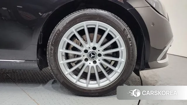 Mercedes-Benz E-Class W213 id 3685614 из Кореи 15