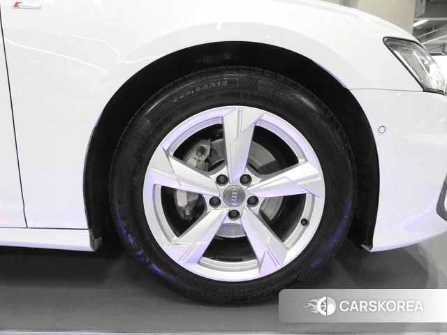 Audi A6 (C8) id 4529899 из Кореи 15