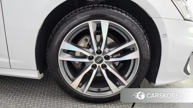 Audi A6 (C8) id 3053609 из Кореи 15