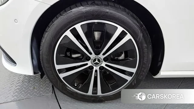 Mercedes-Benz E-Class W213 id 3390596 из Кореи 15