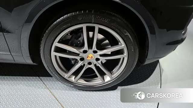 Porsche Cayenne (PO536) id 3383569 из Кореи 15