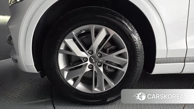 Genesis GV70 id 2915337 из Кореи 15