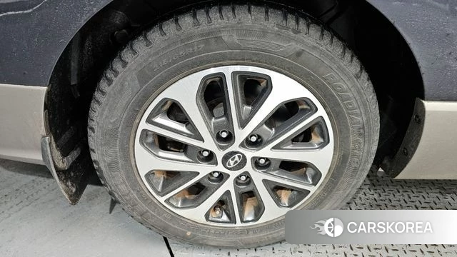 Hyundai The New Grand Starex id 4305071 из Кореи 15