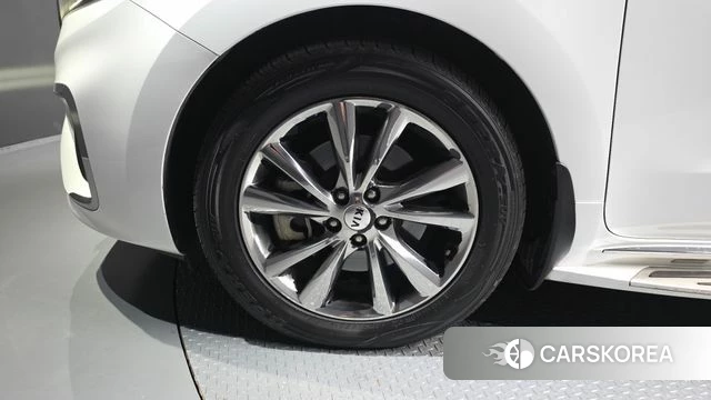 Kia The New Carnival id 4918836 из Кореи 27