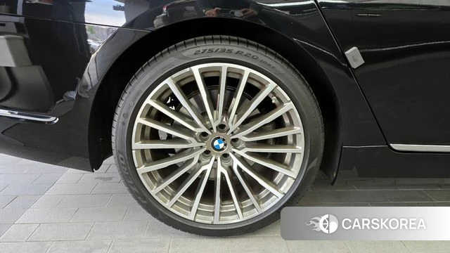 BMW 7 Series (G11) id 4309050 из Кореи 28