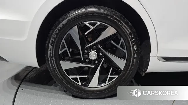 Hyundai The New Grandeur IG Hybrid id 3022424 из Кореи 15