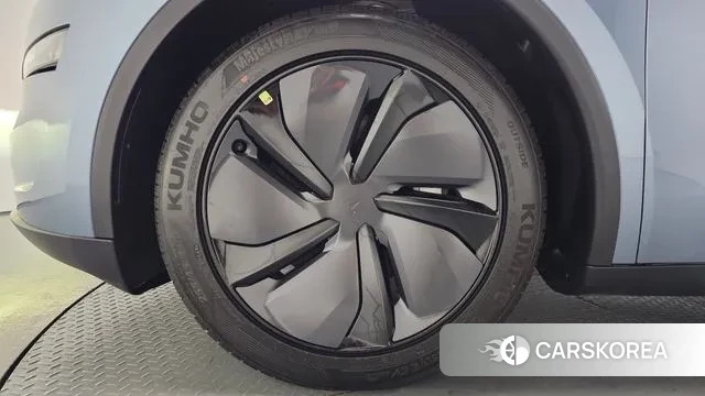 Tesla Model Y id 3200517 из Кореи 15