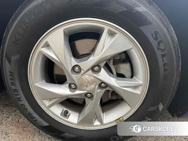 Hyundai Avante (CN7) id 3727775 из Кореи 14