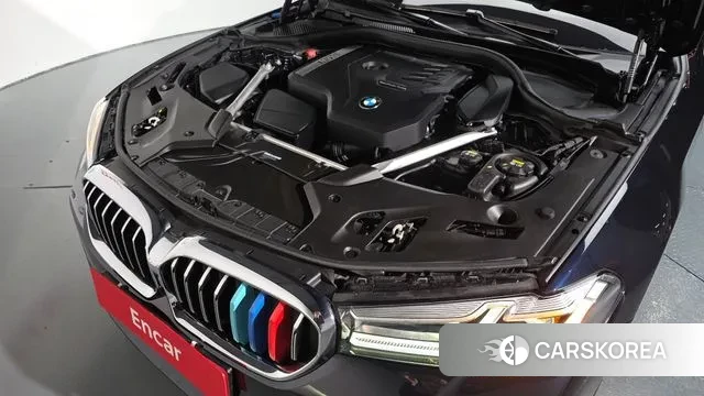 BMW 5 Series (G30) id 3360544 из Кореи 15