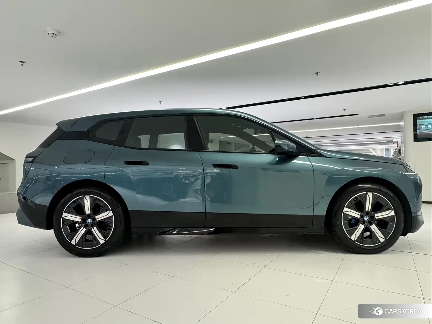 BMW iX id 4545968 из Китая 8