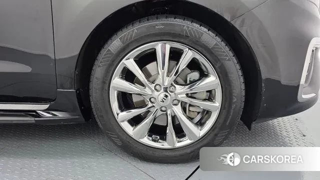 Kia The New Carnival id 3728319 из Кореи 15