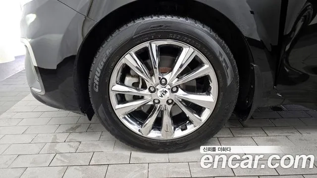 Kia The New Carnival id 2946076 из Кореи 15