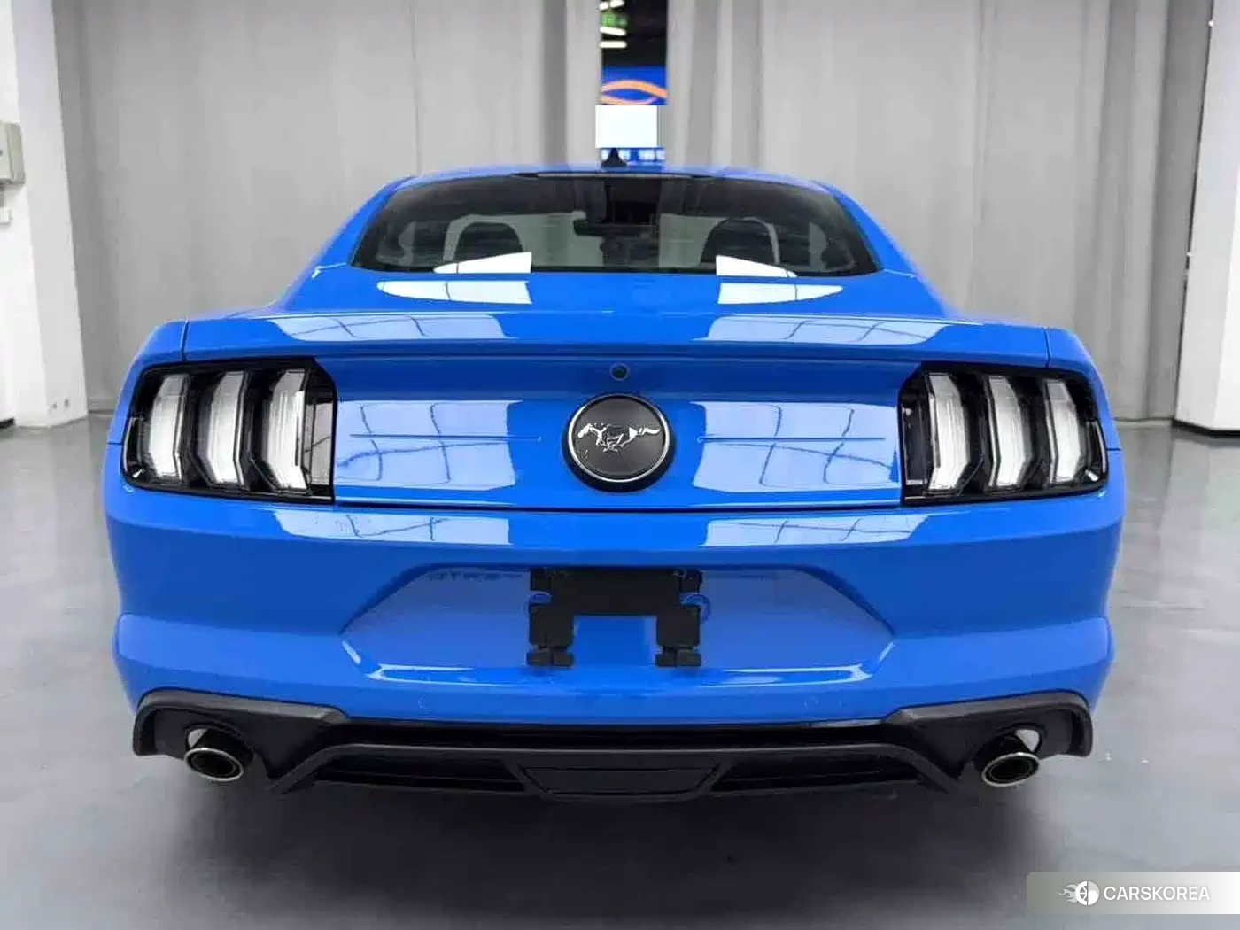 Ford Mustang 2023 Синий из Китая, фото 5