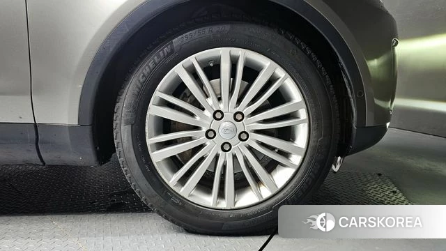 Land Rover Discovery 5 id 3861496 из Кореи 15