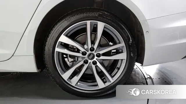 Audi A6 (C8) id 3360307 из Кореи 15